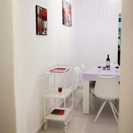 Apartment Simplyhosted Isabel La Catolica *